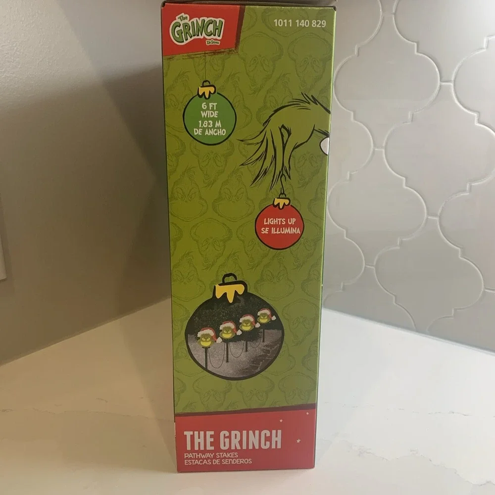 LED (4 Count) Christmas Grinch With Santa Hat Battery-Operated Pathway Stakes